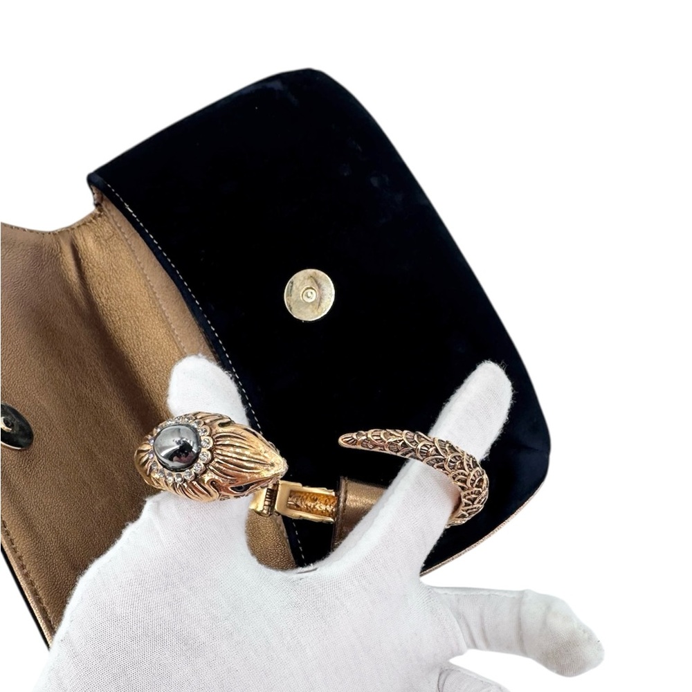 Roberto Cavalli Black Velvet Serpent Bracelet Clutch - Picture 8 of 13